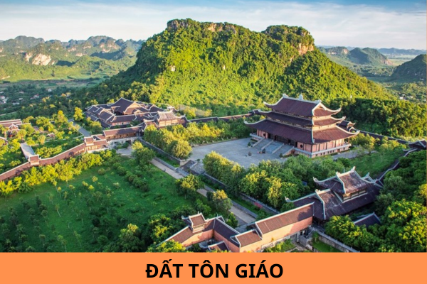 Đất tôn giáo bị thu hồi có được bồi thường không? Tổ chức tôn giáo được Nhà nước giao đất không thu tiền sử dụng đất có quyền và nghĩa vụ gì?