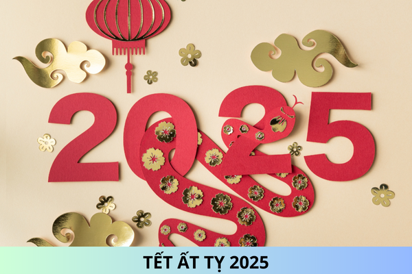 Best New Year Couplets for the Year of the Snake 2025? Can foreigners working in Vietnam have the Lunar New Year off?