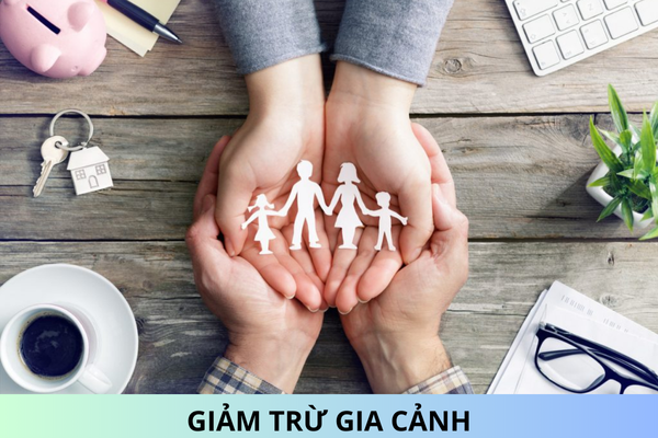 Hồ sơ giảm trừ gia cảnh cho người phụ thuộc của người nộp thuế 2025 gồm những giấy tờ gì?