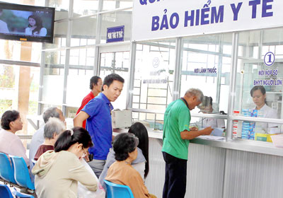 Vietnam: Updates on medical service prices covered by health insurance in  63 provinces and municipalities