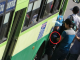 TP.HCM: Hành khách bị quấy rối trên xe buýt, gọi 1022