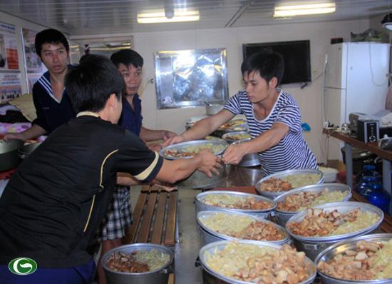 Tiêu chuẩn về bữa ăn dành cho thuyền viên trên tàu biển Việt Nam
