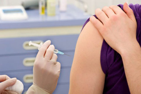 Miễn phí sử dụng vắc xin, sinh phẩm y tế bắt buộc trong một số trường hợp 