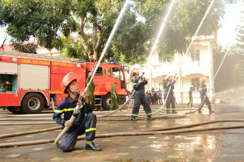 Nghiêm cấm cản trở các hoạt động phòng cháy và chữa cháy
