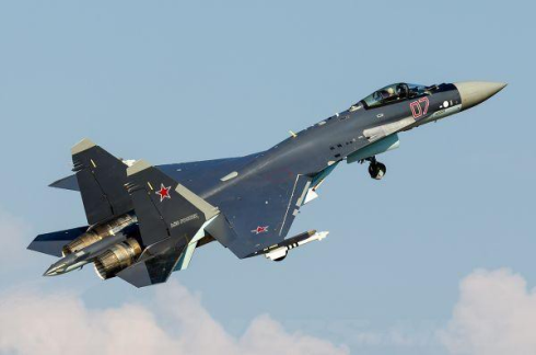 Mỹ trừng phạt Trung Quốc vì mua máy bay chiến đấu Nga