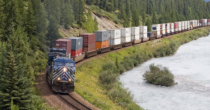 Quyền, nghĩa vụ của DN trong kinh doanh vận tải hàng hóa trên đường sắt
