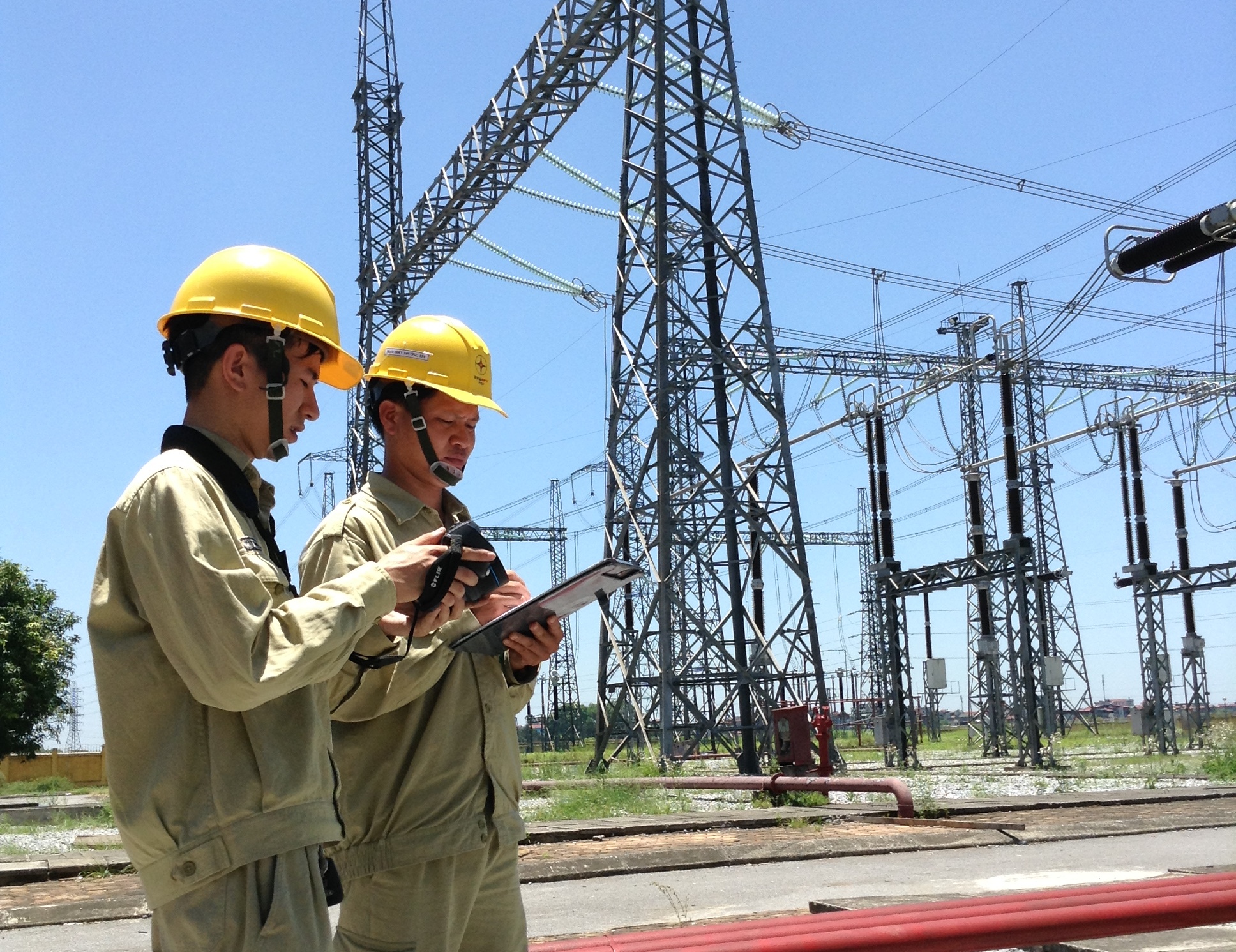 Hồ sơ đề nghị cấp giấy phép trong lĩnh vực truyền tải điện, phân phối điện