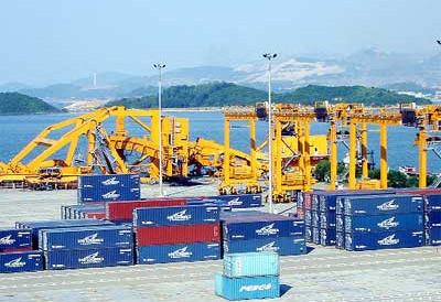 Quy định về xếp hàng nguy hiểm xuống tàu biển