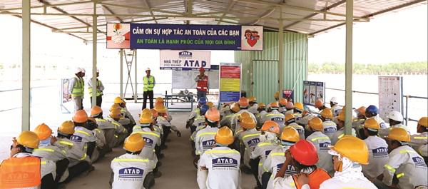 Hanoi-Vietnam: Retraining contents for occupational safety and hygiene trainers