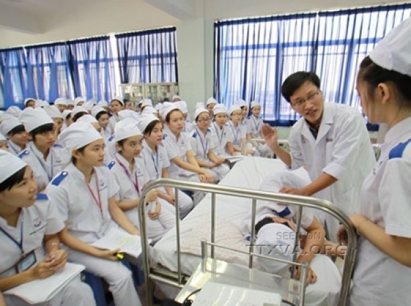 Chương trình bồi dưỡng được tổ chức tại cơ sở đào tạo chuyên ngành y tế