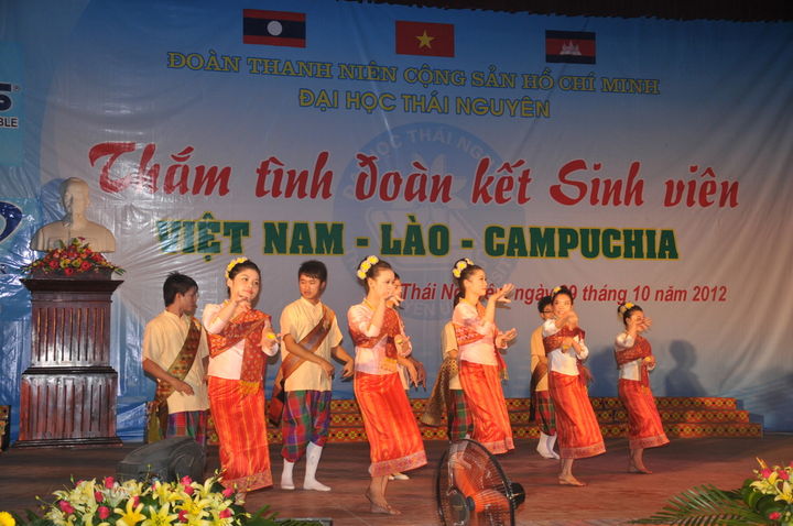 Tăng mức hỗ trợ chi phí sinh hoạt cho lưu học sinh Lào, Campuchia