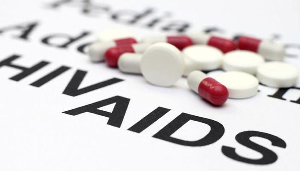 Tạm ứng, thanh toán với nhà thầu trúng thầu cung ứng thuốc kháng HIV