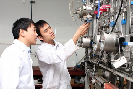 Hướng dẫn thực hiện đo điện từ trường tại nơi làm việc