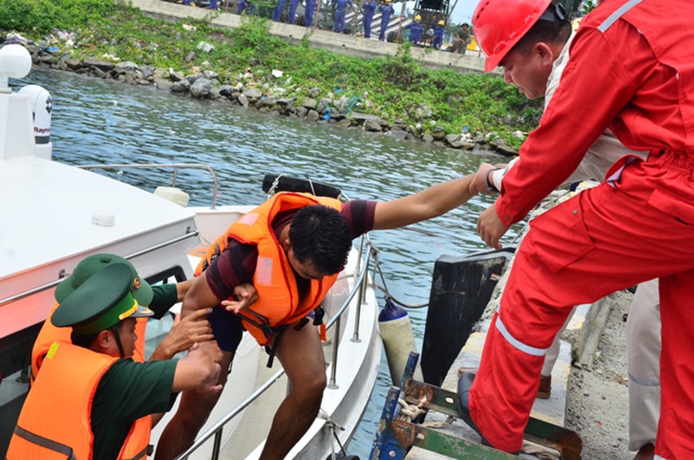 Hướng dẫn xử lý tai nạn trong vùng nước cảng, đường thủy nội địa