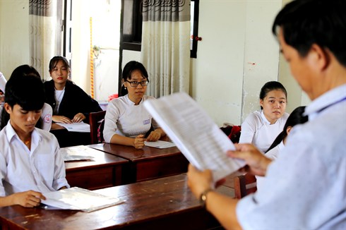 Teachers have the right to supervise and inspect revenue and expenditure policies in the school