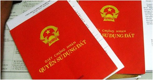 Fees that must be paid when transferring land use rights in Vietnam