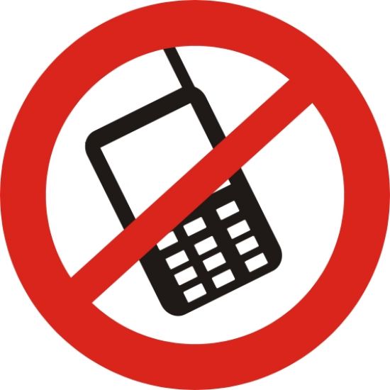  Nghiêm cấm cho phạm nhân sử dụng điện thoại khi thăm gặp, tiếp xúc lãnh sự