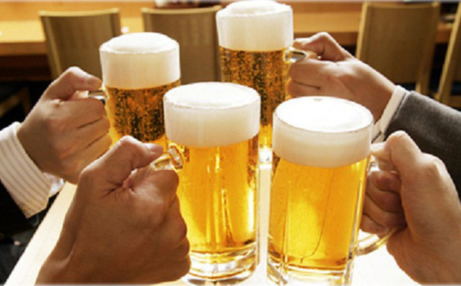 Uống rượu bia ngoài giờ làm việc quân nhân vẫn bị xử lý kỷ luật?