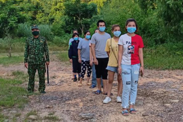 Phạt đến 3 triệu khi đưa người nước ngoài vào biên giới mà không thông báo