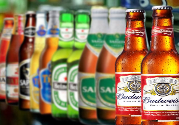 Mới: Từ 15/10, bán bia cho người dưới 18 tuổi sẽ bị phạt