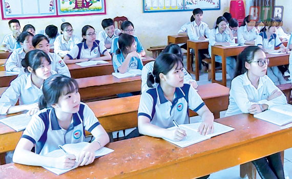 Improving the quality and effectiveness of the secondary education program in Vietnam