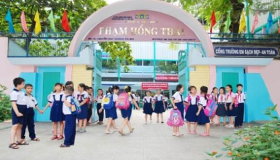 Hanoi-Vietnam: 12 duties of teachers regarding teaching and erducating primary school students