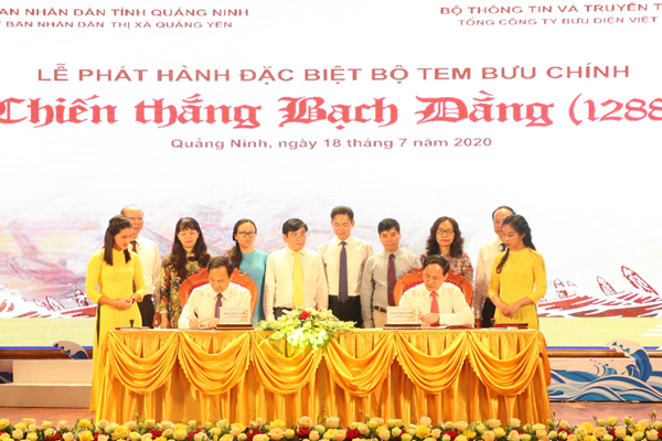 Cách thức trang trí địa điểm tổ chức lễ phát hành đặc biệt tem bưu chính