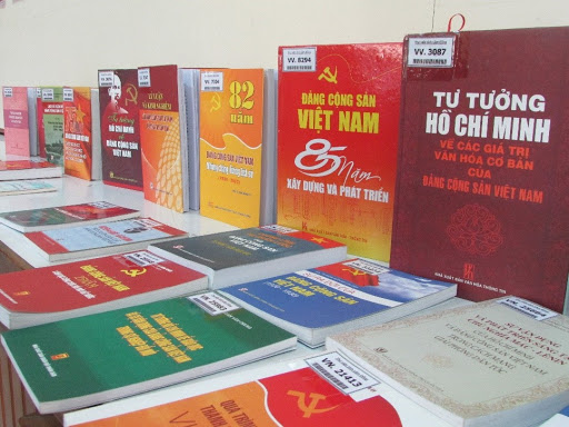 Contents of the Appraisal Session for the General Textbooks in Vietnam