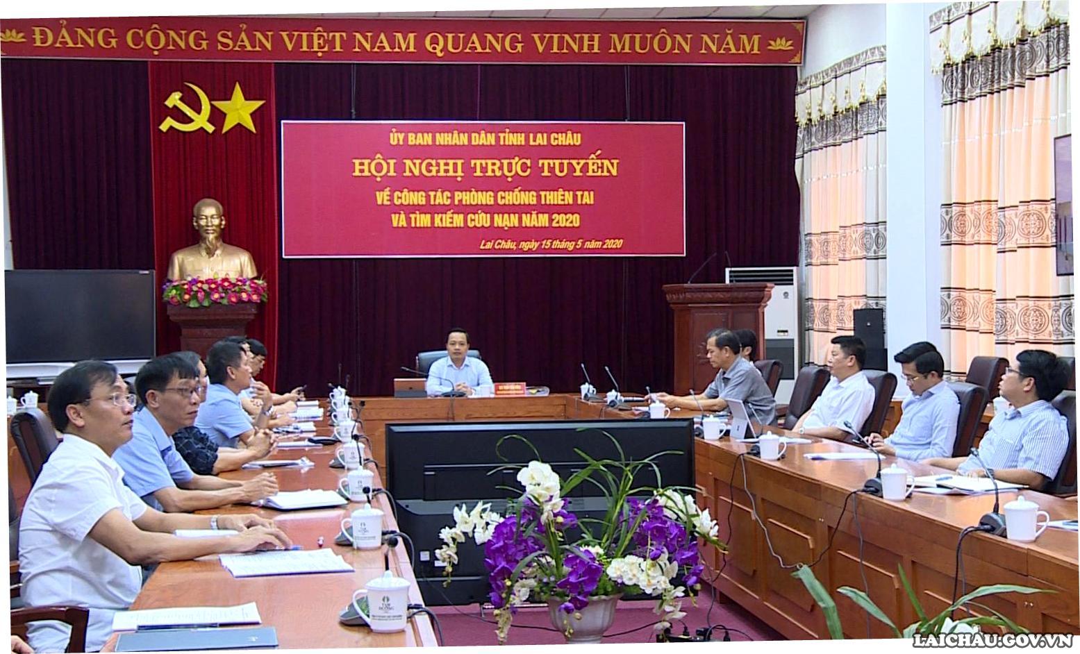 Duties of the Steering Committee for flood and storm management and search and rescue of the Vietnam Railway Administration