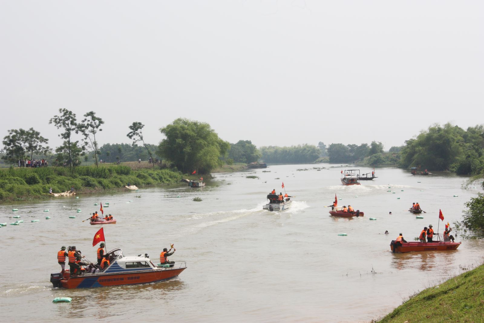 15 việc phải làm trong chống lụt, bão; ứng phó sự cố, thiên tai và cứu nạn