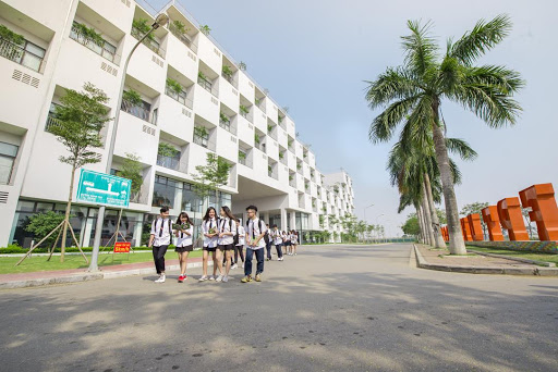 The school council of a private secondary school in Vietnam shall manage the school