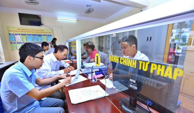 Results of grading of Vietnamese officials shall be inspected by competent authorities