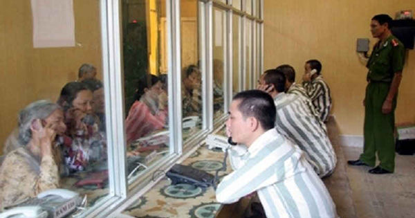 Vietnam: Time for visiting inmates is from 7:30 AM to 11:00 AM and from 2:00 PM to 5:00 PM