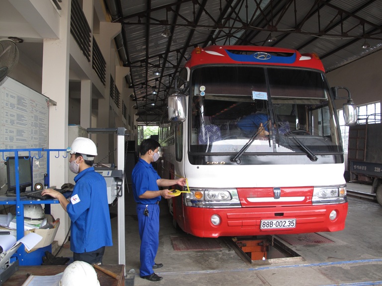 Cán bộ đăng kiểm phải đáp ứng về tiêu chuẩn nhân viên nghiệp vụ