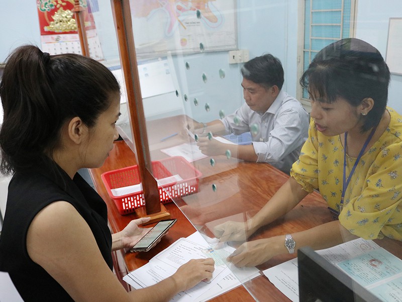 Vietnam: The person proposed to extend the time of leadership and management must have a vote rate of more than 50%