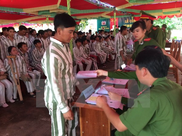 Vietnam: Complaints about lists of eligible pardon petitioners