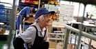 Vietnam: Issues businesses need to pay attention to when employing elderly workers from 2021