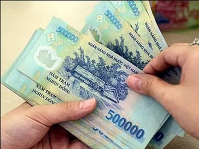 3 important notes about salary increase ahead of schedule for 2021 for civil servants and public employees in Vietnam