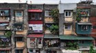 What are benefits of people living in apartments subject to renovation and reconstruction in Vietnam?