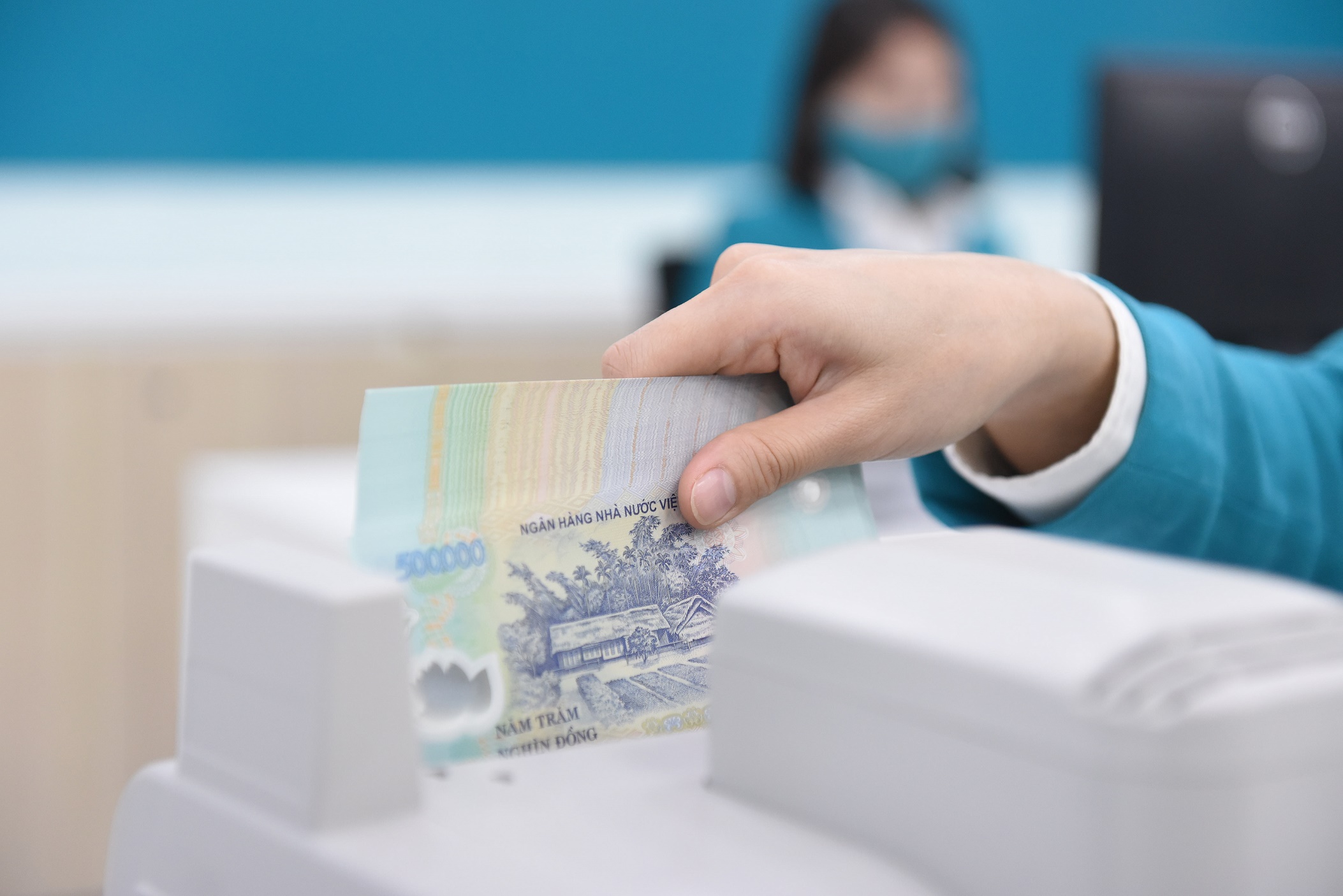 Enterprises, business households in Vietnam entitled to loan interest rate support of 2% per year