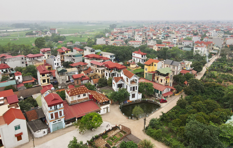 Building rural areas in the direction of modernity associated with urbanization in Vietnam