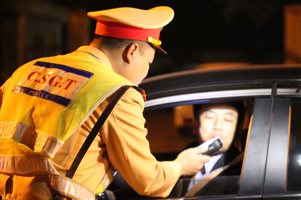 24 equipment to equip for traffic police to detect traffic violations in Vietnam