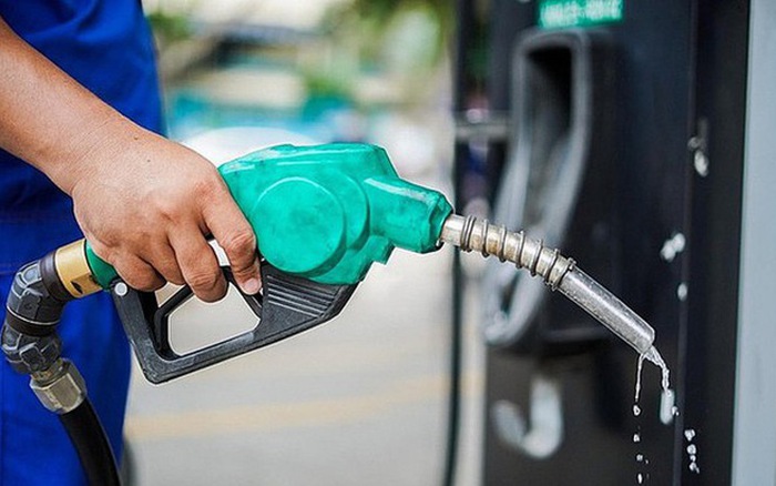 Conditions on petrol and oil retail agents in Vietnam