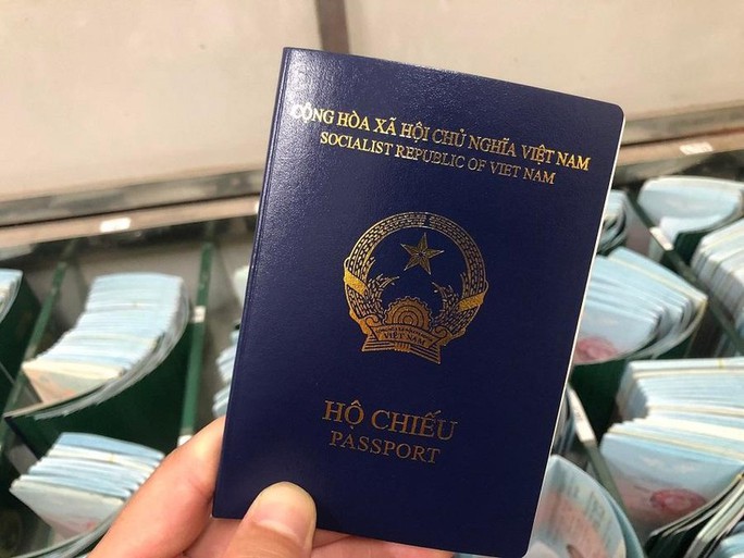 Bổ sung 'nơi sinh' vào hộ chiếu: Tạo thuận lợi cho công dân nhập cảnh