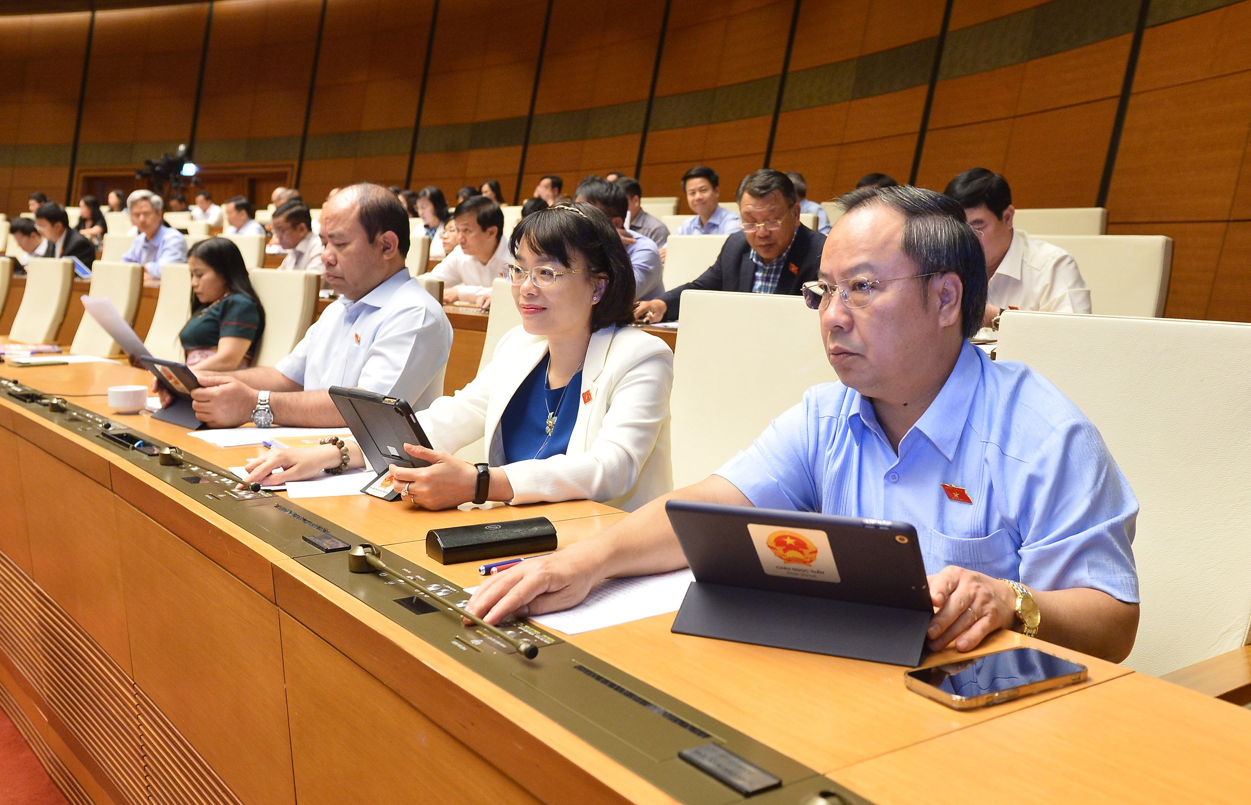 National Assembly of Vietnam passes the Resolution on Allocation of 2023 Central Budget: Timely allocation, accelerated implementation and disbursement of funds for 3 national target programs