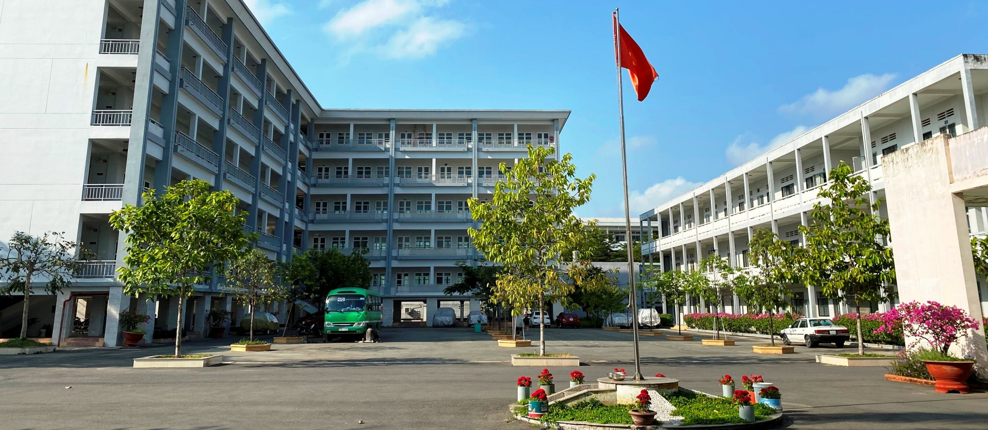 Regulations on branches of the vocational training schools or colleges in Vietnam