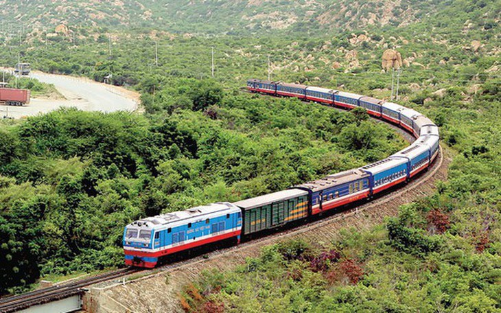 17 Prohibited acts regarding railway activities in Vietnam