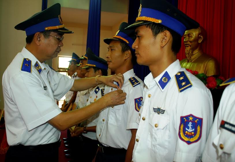 Quy định về cấp hiệu, phù hiệu của Cảnh sát biển Việt Nam