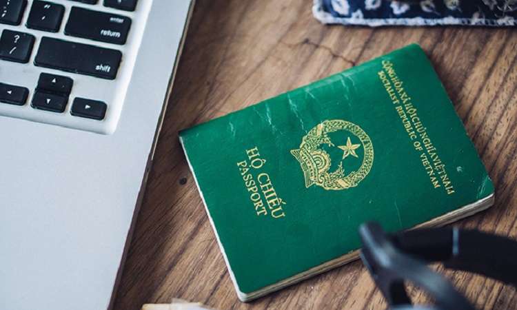 Hồ sơ kiến nghị tước quốc tịch, huỷ bỏ Quyết định cho nhập quốc tịch Việt Nam