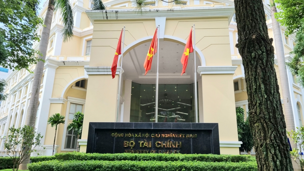 Organizational structure of the Ministry of Finance under new regulations in Vietnam